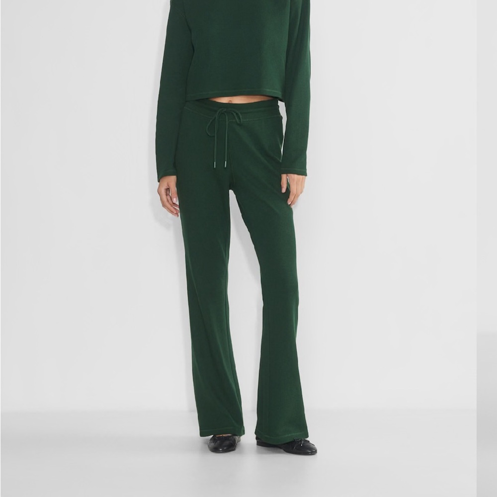 Aritzia Sunday Best Baby Waffle Pant